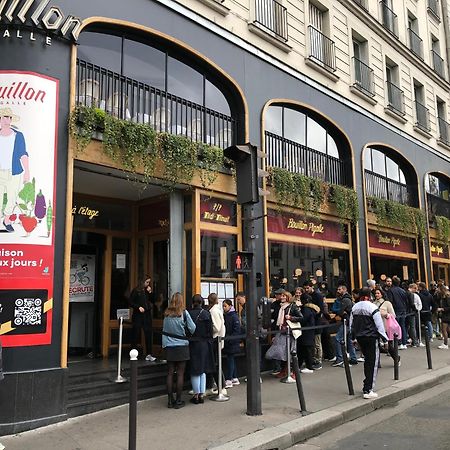 Studio Pigalle De 25 M2 - 2 Lits Simples Type Gigogne Pour 2 Personnes - Coeur Touristique De Paris - 2 Minutes De La Station Metro Pigalle ,Petit Train Vers La Butte Montmartre-Cabarets Moulin Rouge,Chez Michou-Restaurants Bouillon Pigalle,Berliner Экстерьер фото