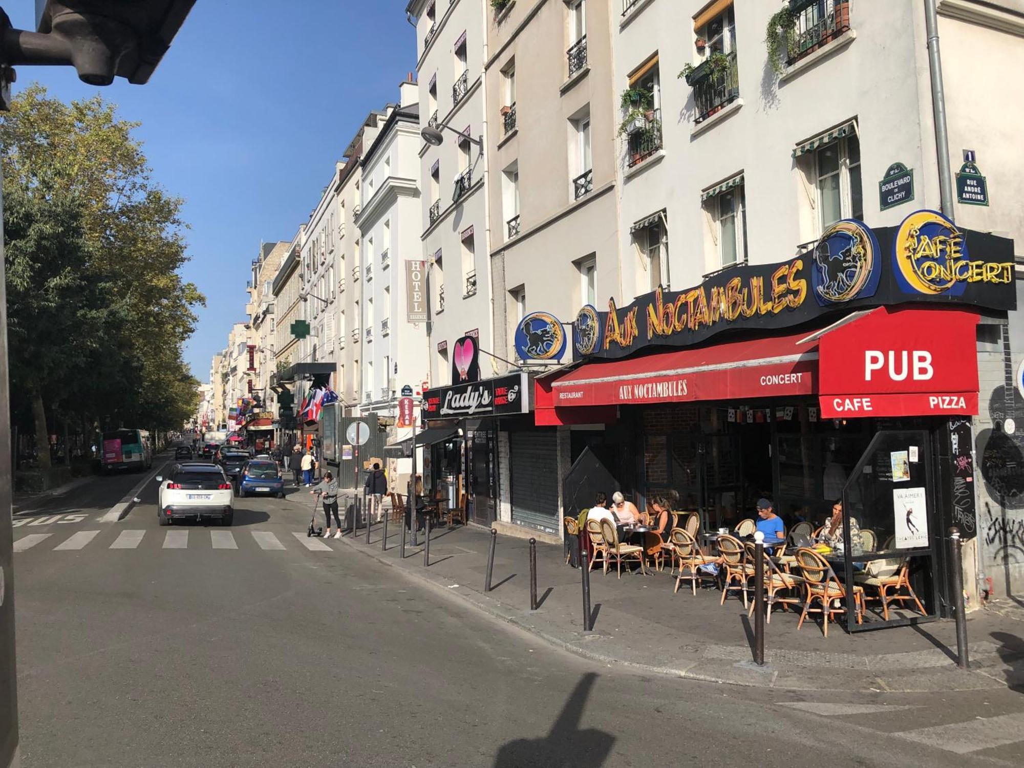Studio Pigalle De 25 M2 - 2 Lits Simples Type Gigogne Pour 2 Personnes - Coeur Touristique De Paris - 2 Minutes De La Station Metro Pigalle ,Petit Train Vers La Butte Montmartre-Cabarets Moulin Rouge,Chez Michou-Restaurants Bouillon Pigalle,Berliner Экстерьер фото