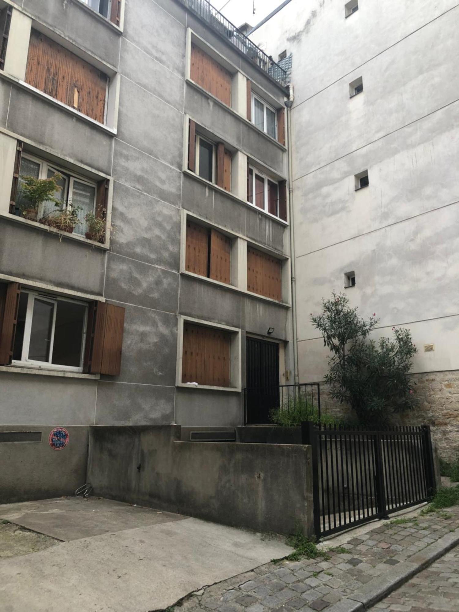 Studio Pigalle De 25 M2 - 2 Lits Simples Type Gigogne Pour 2 Personnes - Coeur Touristique De Paris - 2 Minutes De La Station Metro Pigalle ,Petit Train Vers La Butte Montmartre-Cabarets Moulin Rouge,Chez Michou-Restaurants Bouillon Pigalle,Berliner Экстерьер фото