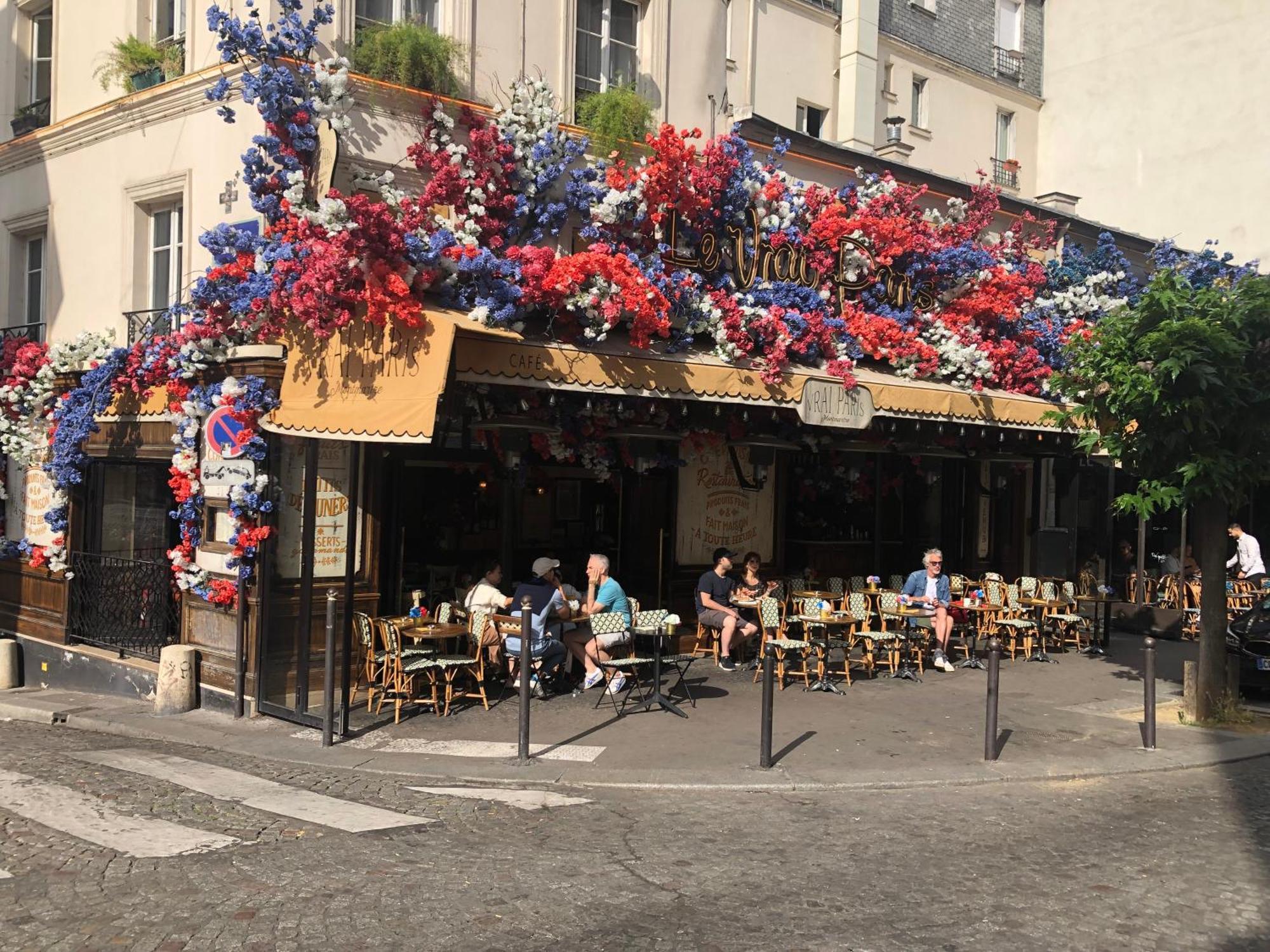 Studio Pigalle De 25 M2 - 2 Lits Simples Type Gigogne Pour 2 Personnes - Coeur Touristique De Paris - 2 Minutes De La Station Metro Pigalle ,Petit Train Vers La Butte Montmartre-Cabarets Moulin Rouge,Chez Michou-Restaurants Bouillon Pigalle,Berliner Экстерьер фото